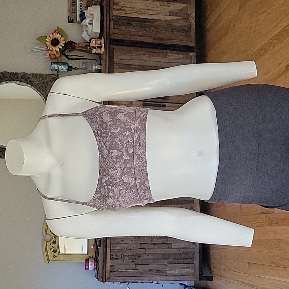 Lululemon Flow Y Bra Nulu - Picture 3 of 12